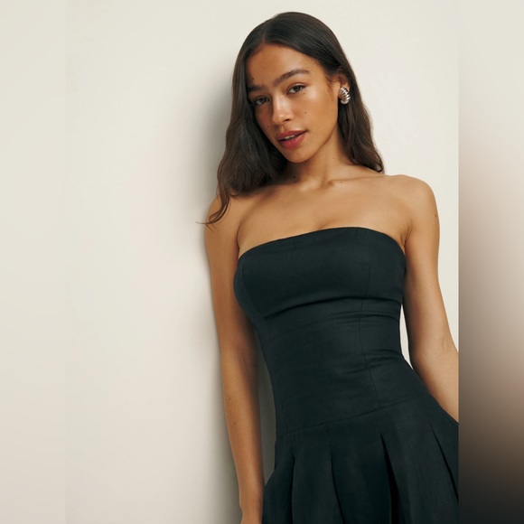 NEW Reformation Isabeli Mini Linen Strapless Dress in Black | size 4 - Picture 3 of 11
